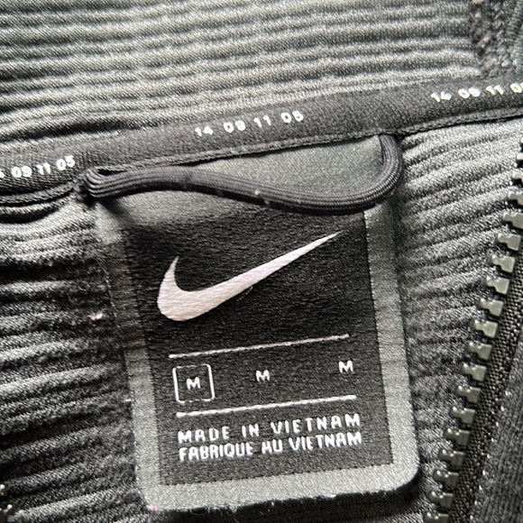 Nike Zip Hoodie with Hood, size Medium - Picture 3 of 3